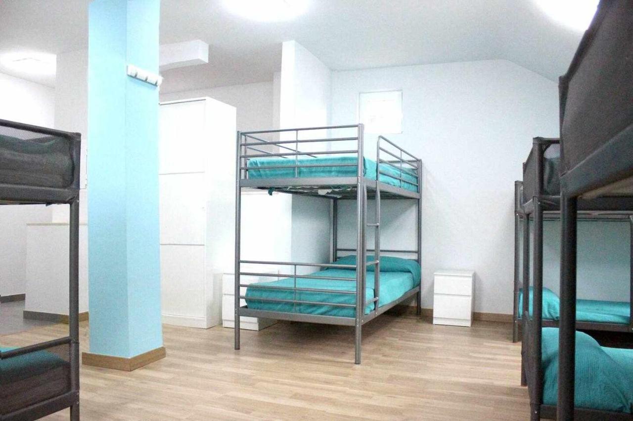 El Duplex Mas Centrico Del Humedo Desayuno Y Wifi Apartman León Kültér fotó
