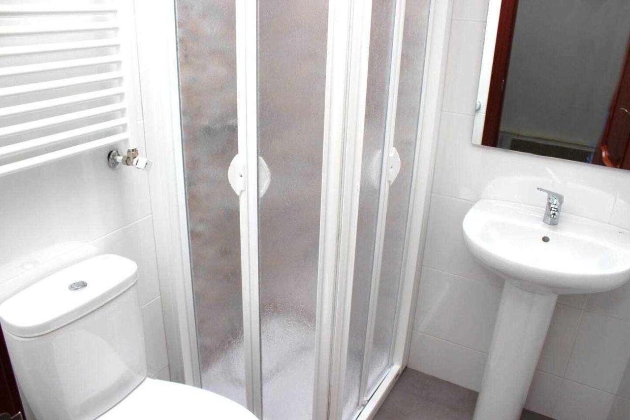 El Duplex Mas Centrico Del Humedo Desayuno Y Wifi Apartman León Kültér fotó